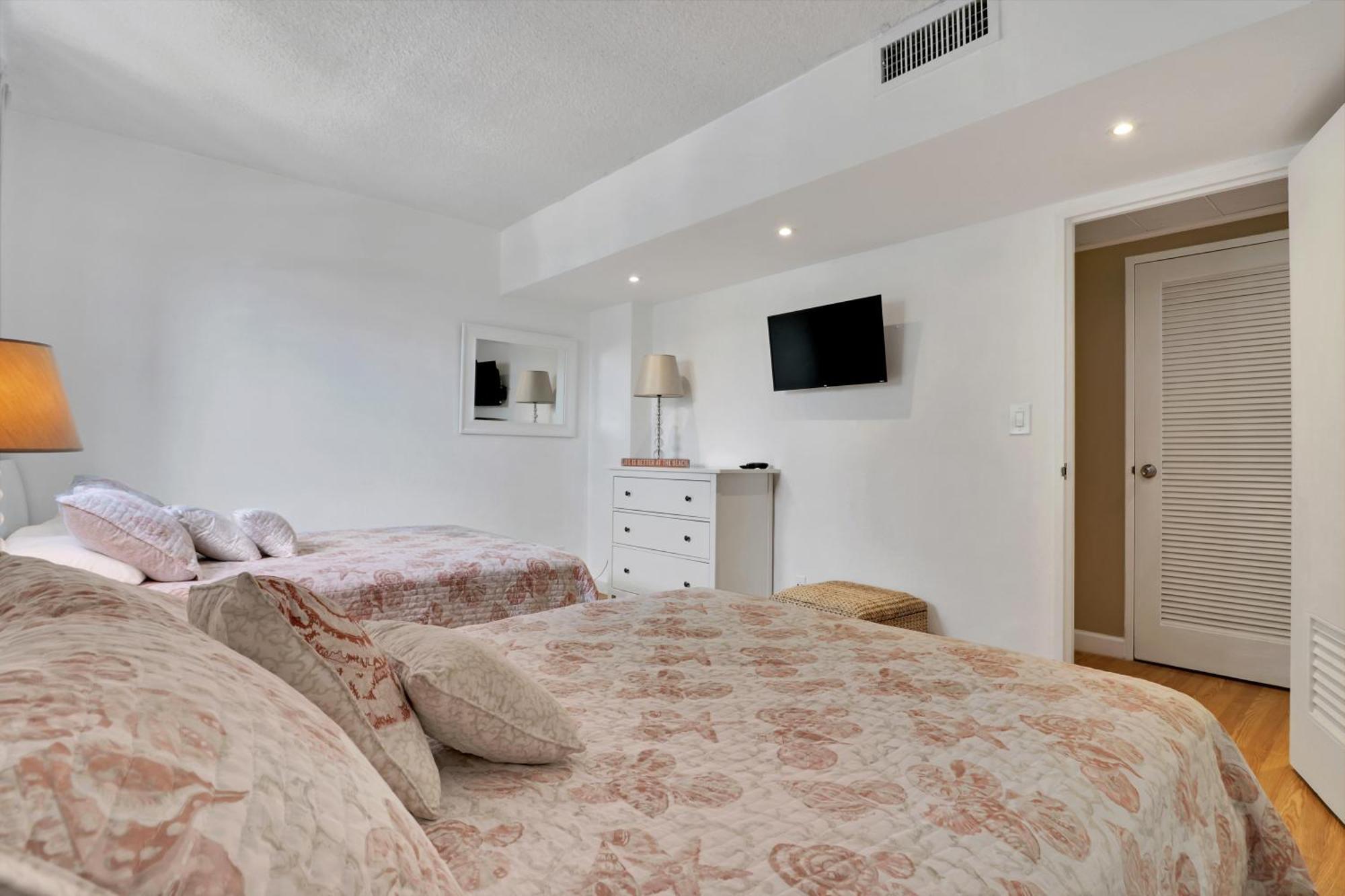The Tides Apartments On The Beach Hollywood Esterno foto