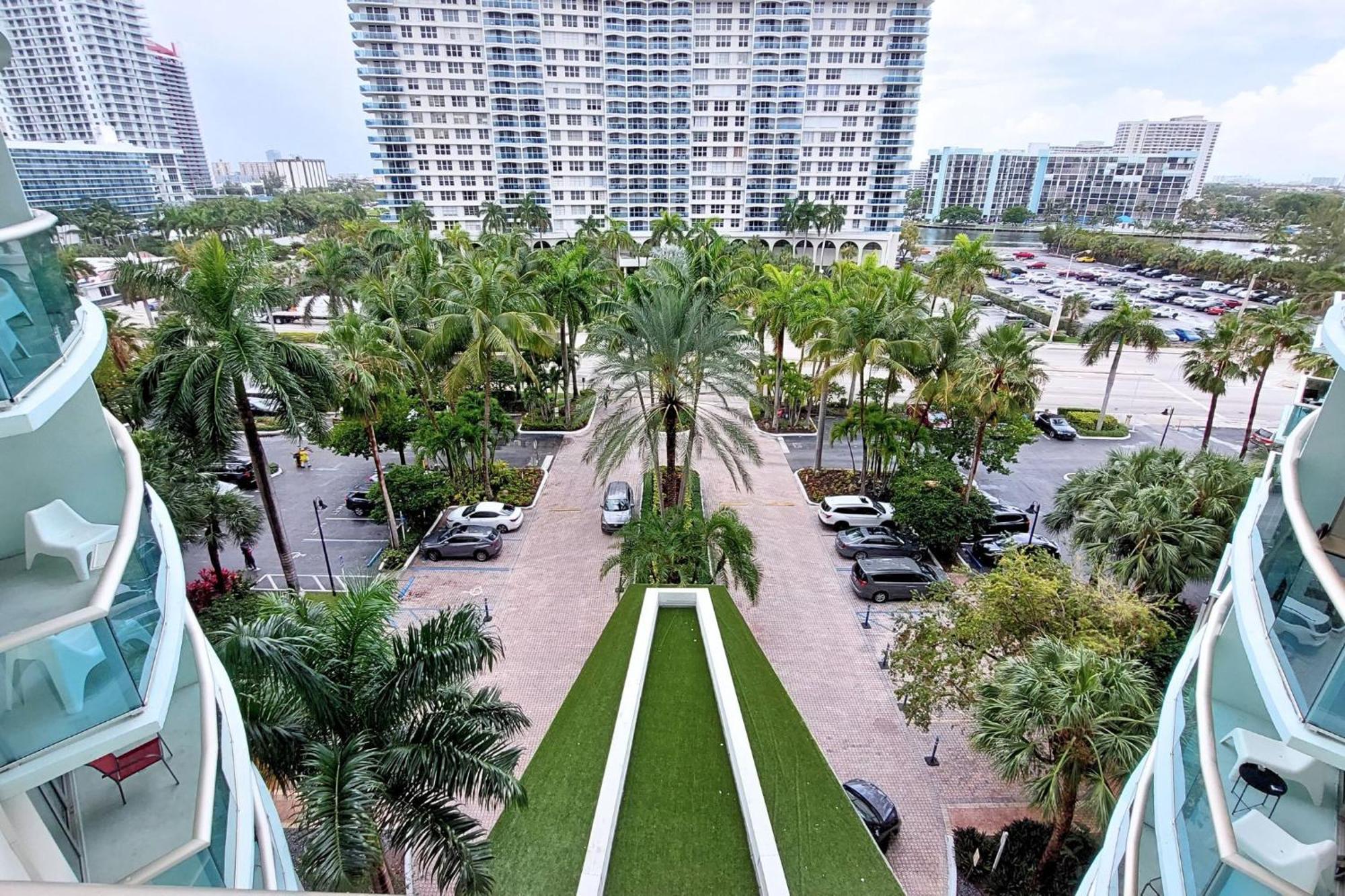 The Tides Apartments On The Beach Hollywood Esterno foto