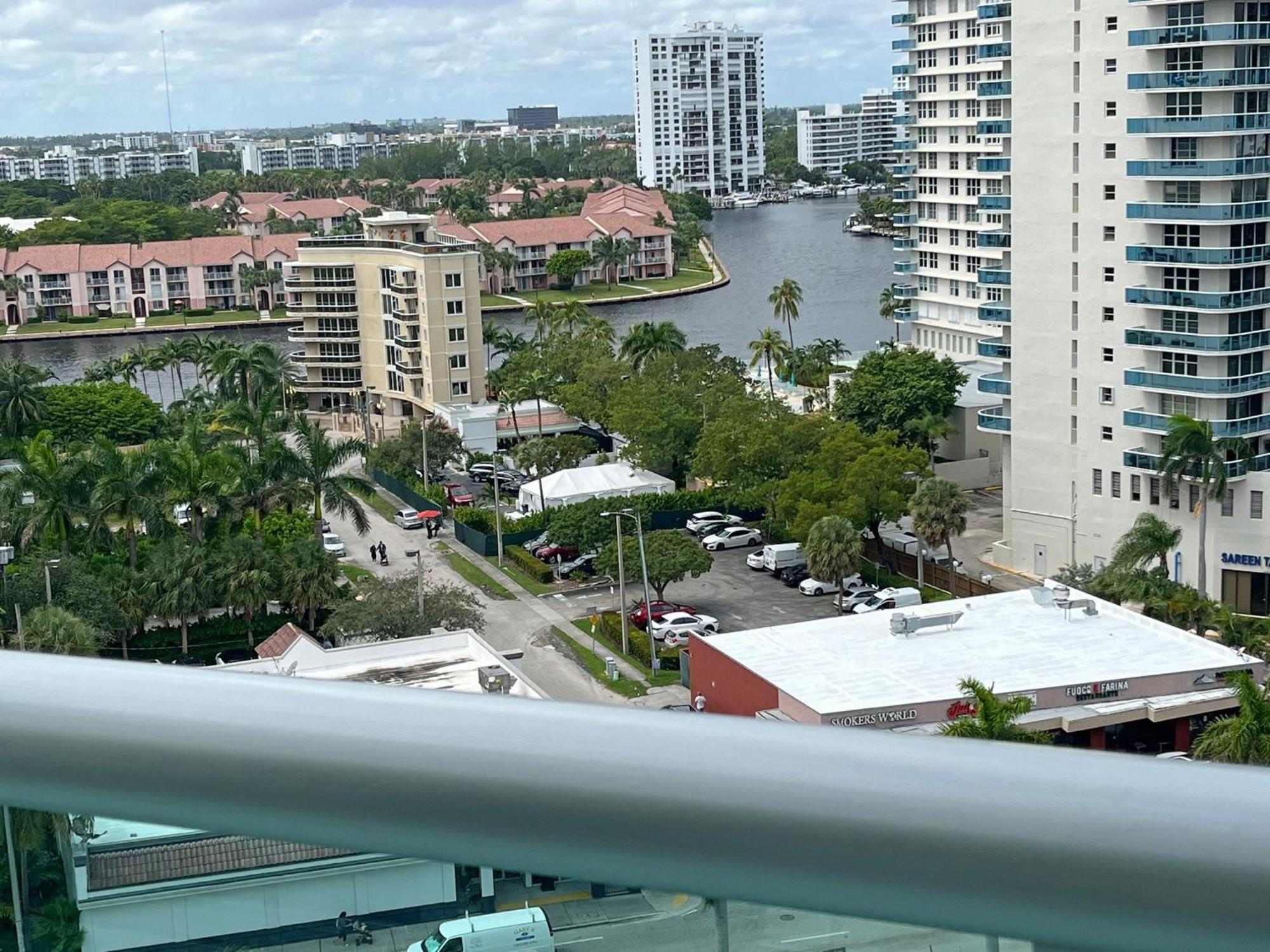 The Tides Apartments On The Beach Hollywood Esterno foto